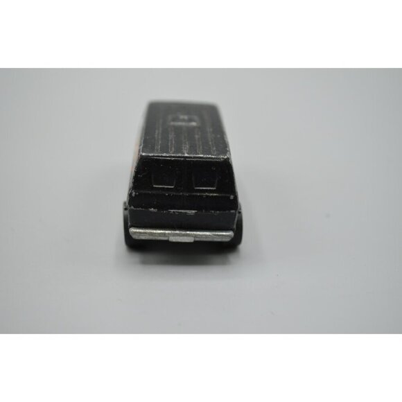 Hot Wheels Chevy Super Van Diecast Car Lot of 2 Hong Kong Flames Paint - Picture 7 of 11